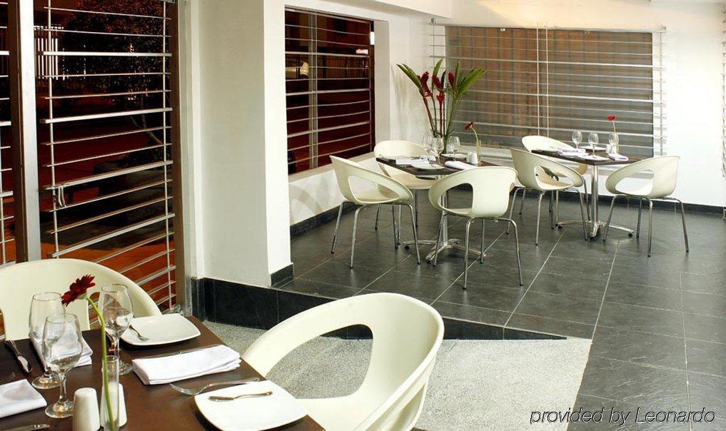 Corferias Inn Bogotá Quarto foto
